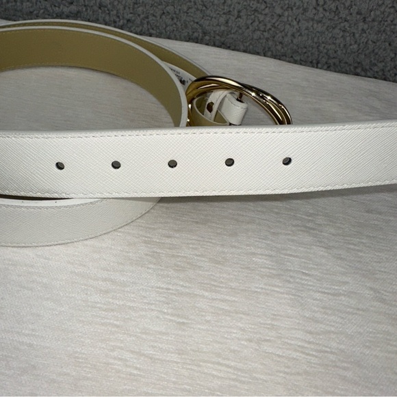 Time and Tru Accessories Womens 2X White 33MM Twisted Buckle 48" Belt NWT - Picture 3 of 5